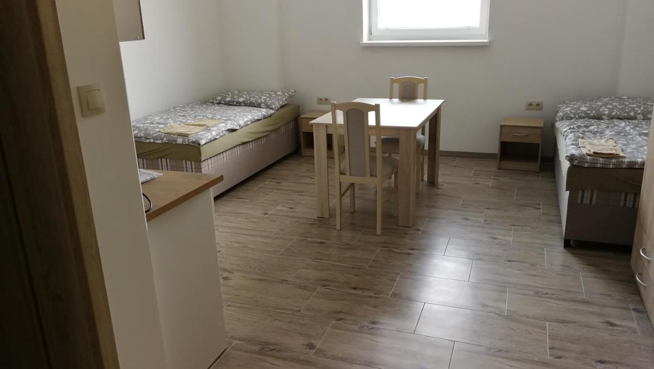 Volkovce Apartmanove Ubytovanie Vkf מראה חיצוני תמונה